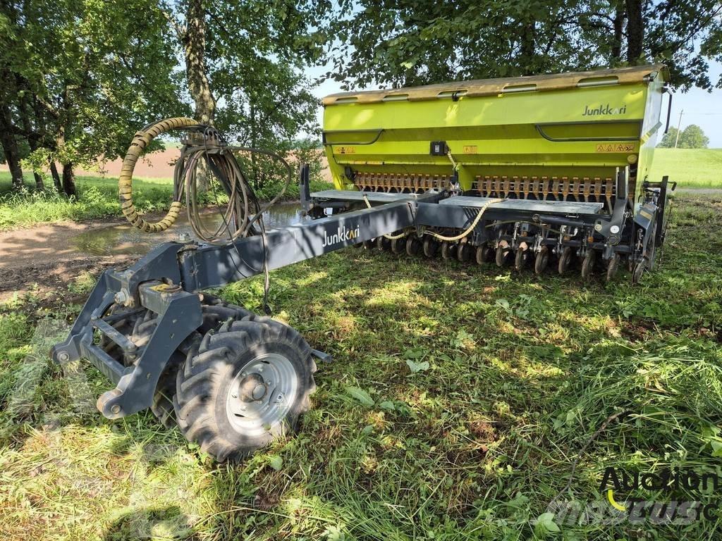 Junkkari M400 Plus Semoir combiné