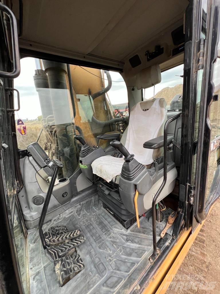 CAT 336 D Pelle sur chenilles