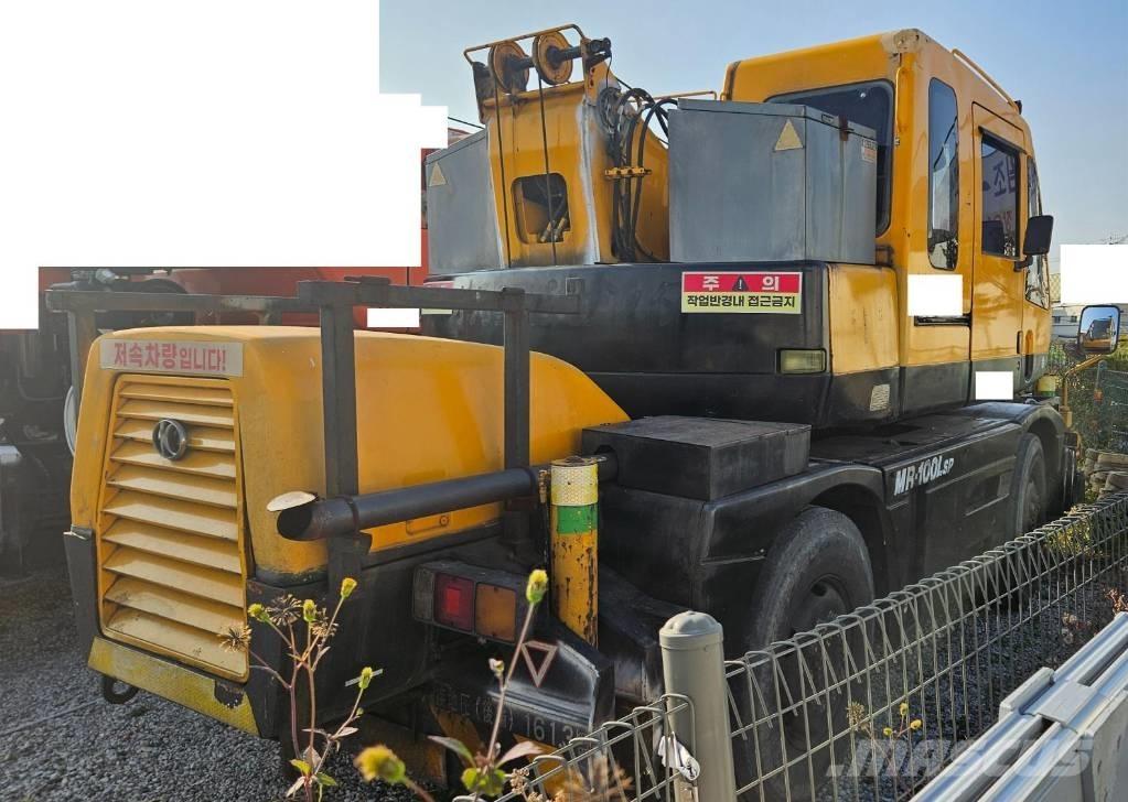 Kato MR 100 Grues mobiles