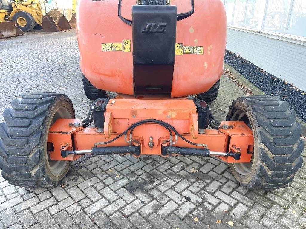 JLG 600 AJ Nacelles télescopiques