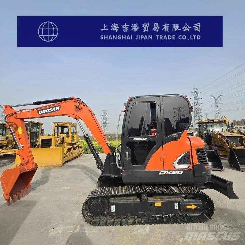 Doosan DX 60 Pelle sur chenilles