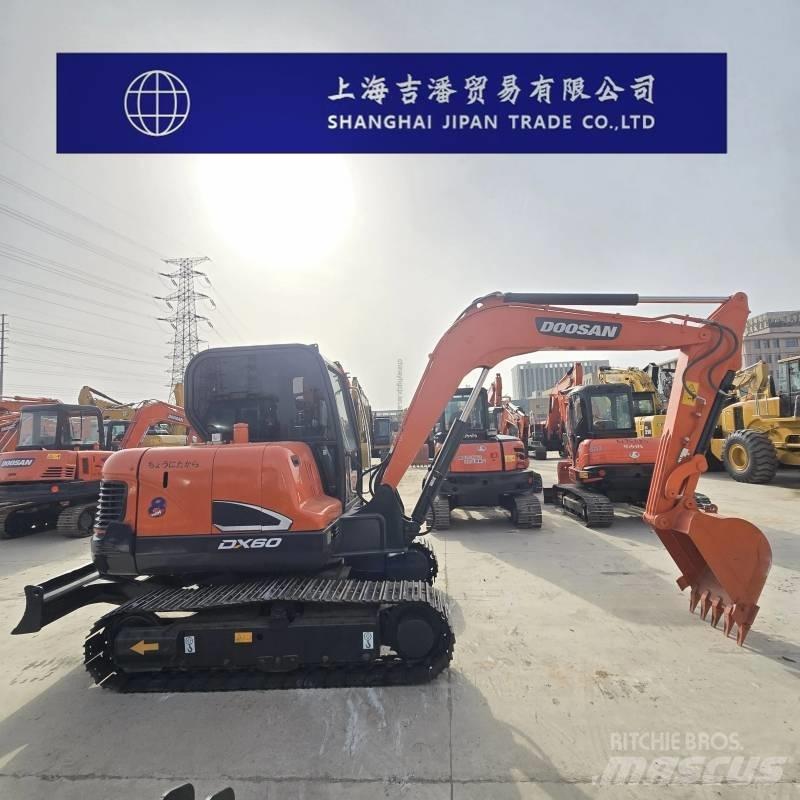 Doosan DX 60 Pelle sur chenilles