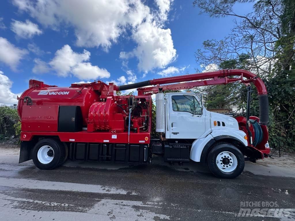 Sterling L 7500 Camion aspirateur, Hydrocureur
