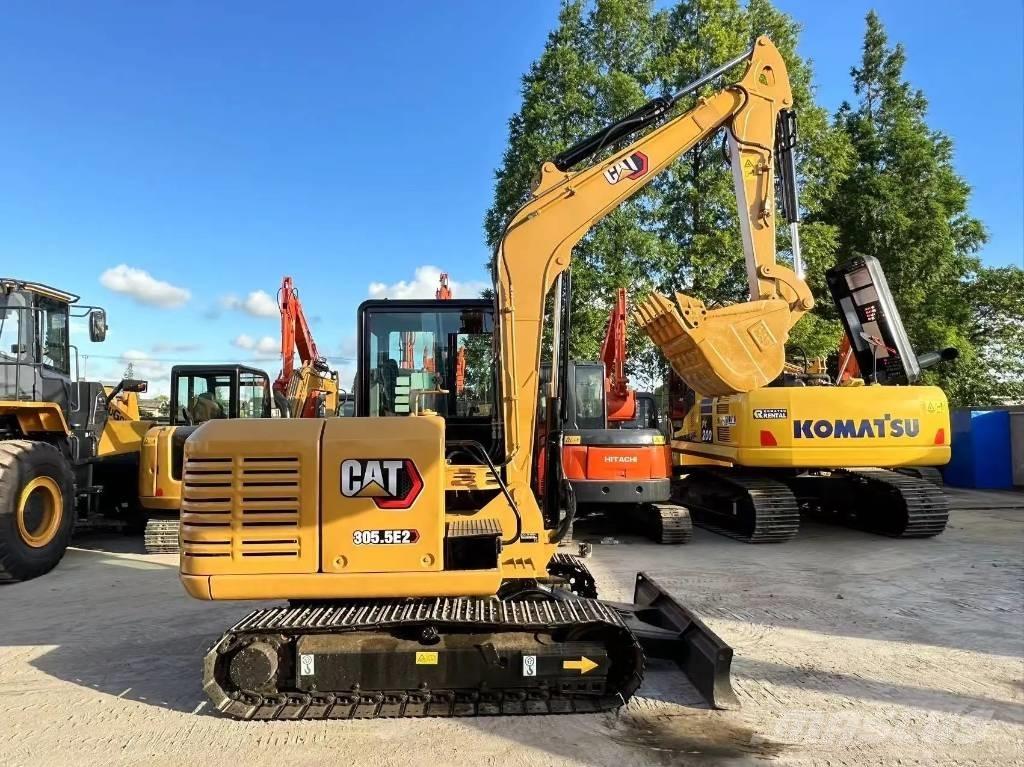 CAT 305.5E2 Mini pelle < 7t