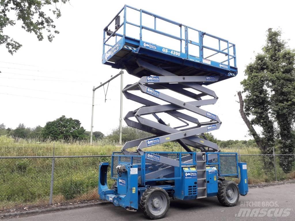 Genie GS 4390 RT Nacelle ciseaux