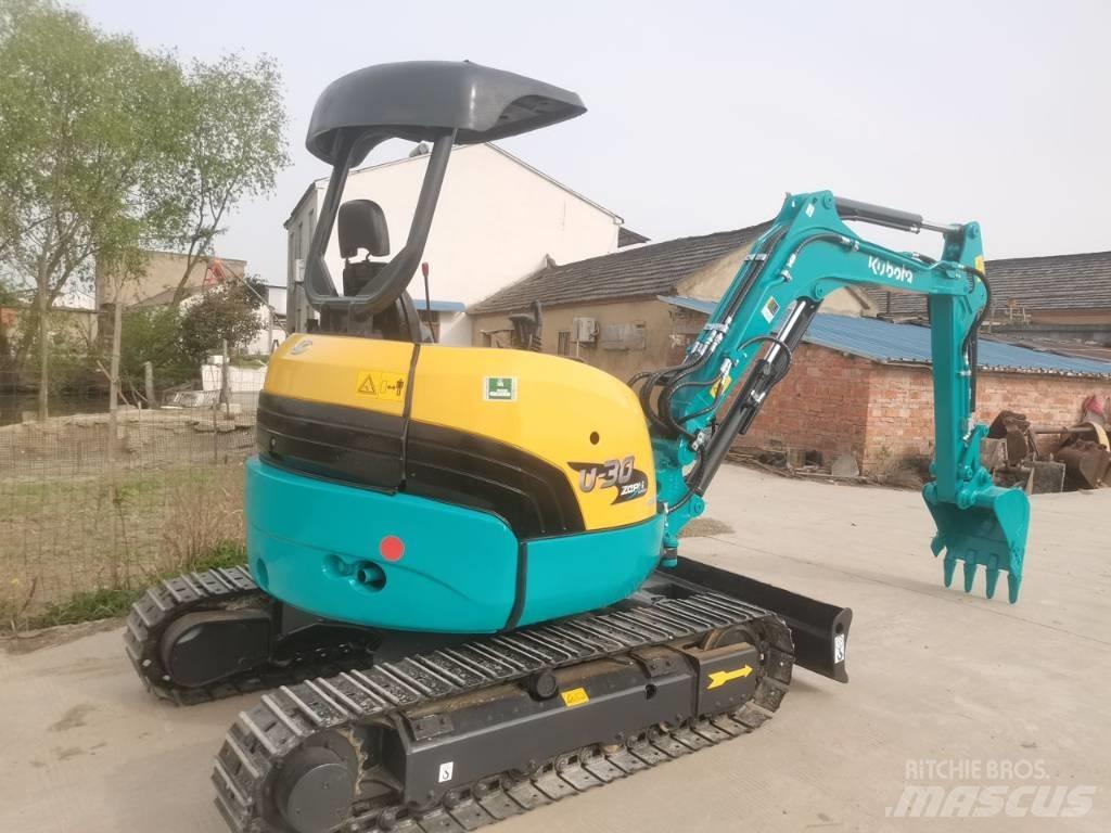 Kubota U 30 Mini pelle < 7t