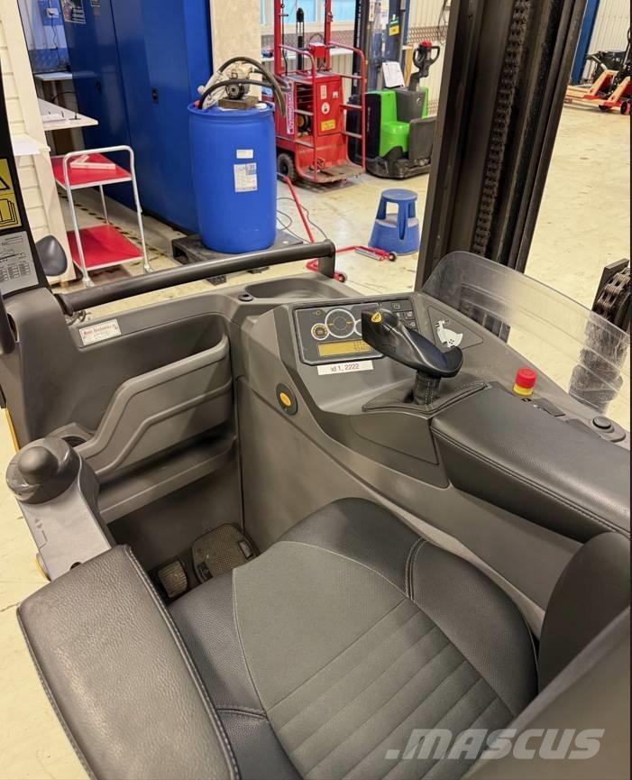 Atlet truck UMS160 Chariot à mât rétractable