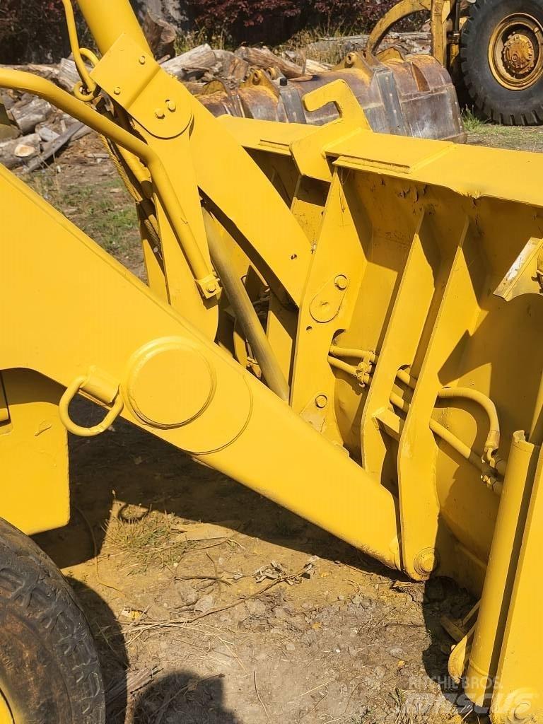 CAT 426B Tractopelle