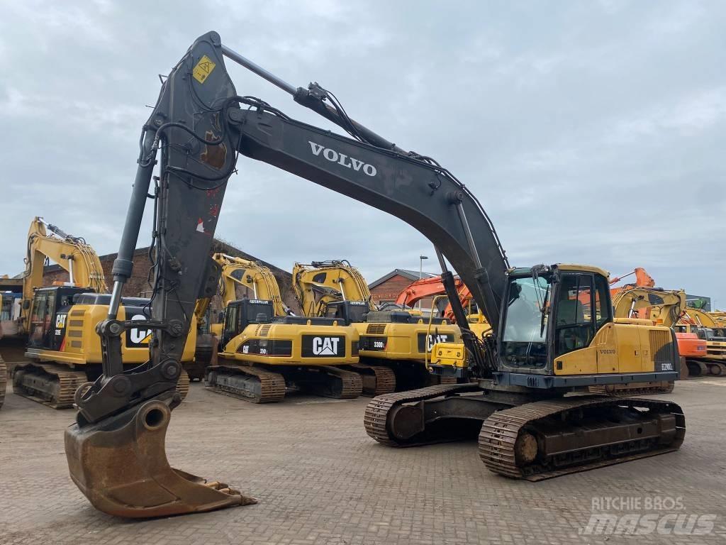 Volvo EC 290 C L Pelle sur chenilles
