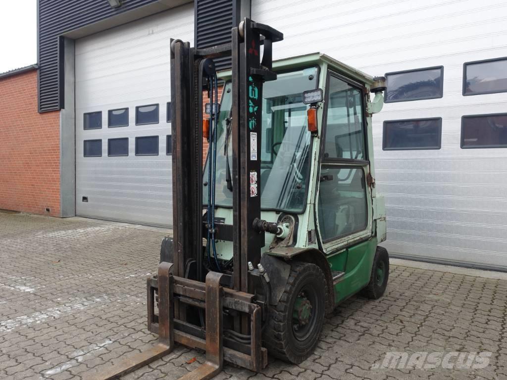 Mitsubishi FD 25 T Chariots diesel