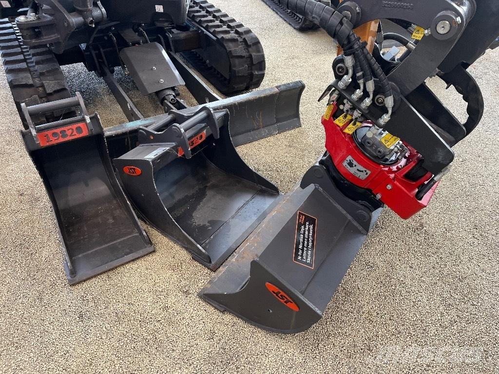 CASE CX 19 D Mini pelle < 7t