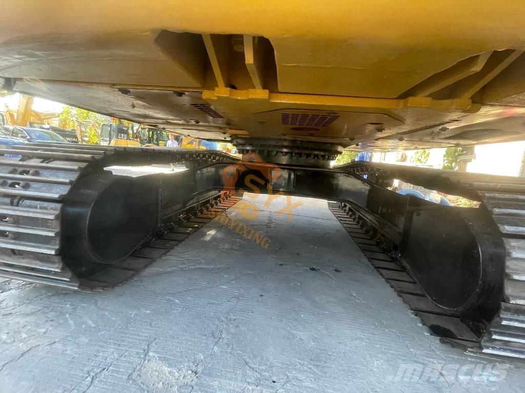 CAT 312D Pelle sur chenilles
