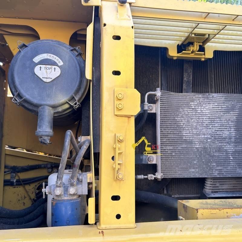 Komatsu PC 200-8 Pelle sur chenilles