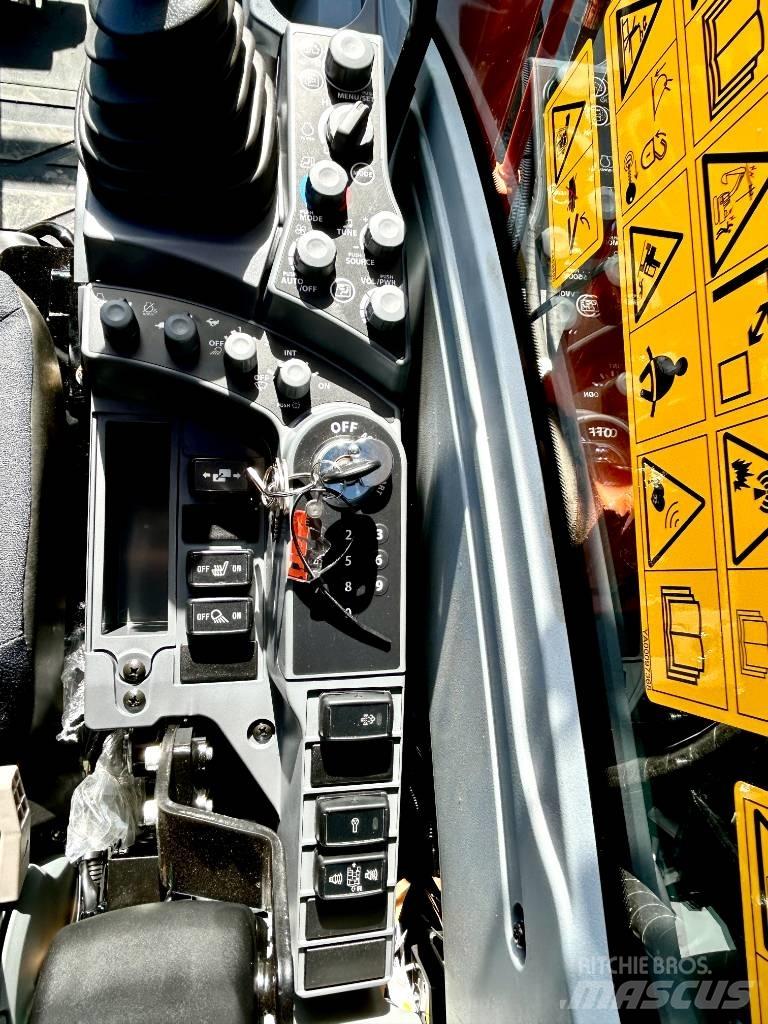 Hitachi ZX130-7 Pelle sur chenilles