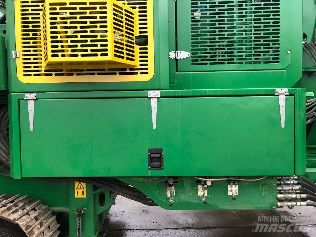 McCloskey I44R Concasseur mobile