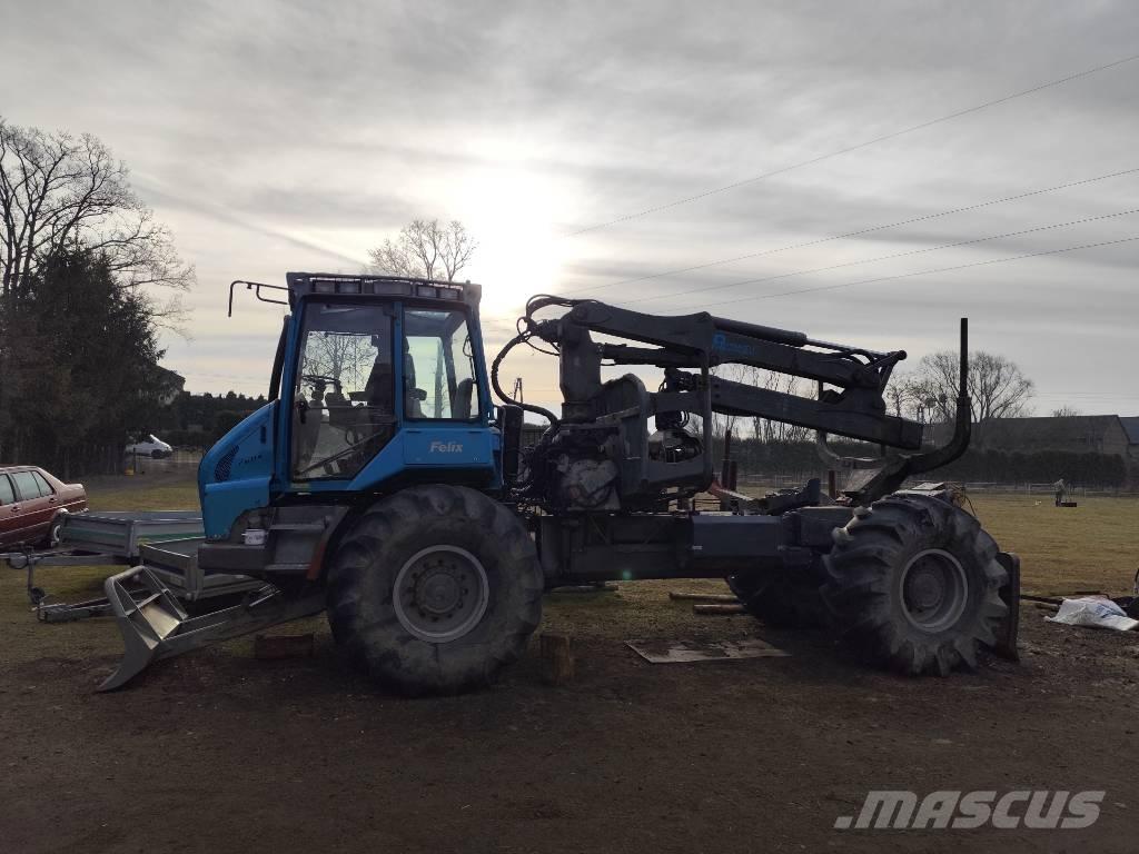 Pfanzelt Felix Débusqueur