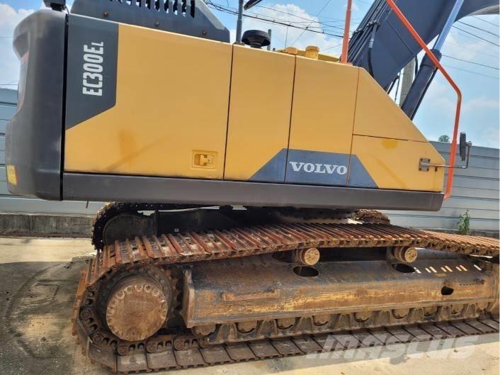 Volvo EC 300 EL Pelle sur chenilles