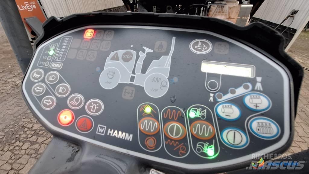 Hamm HD 13i VV Rouleaux tandem