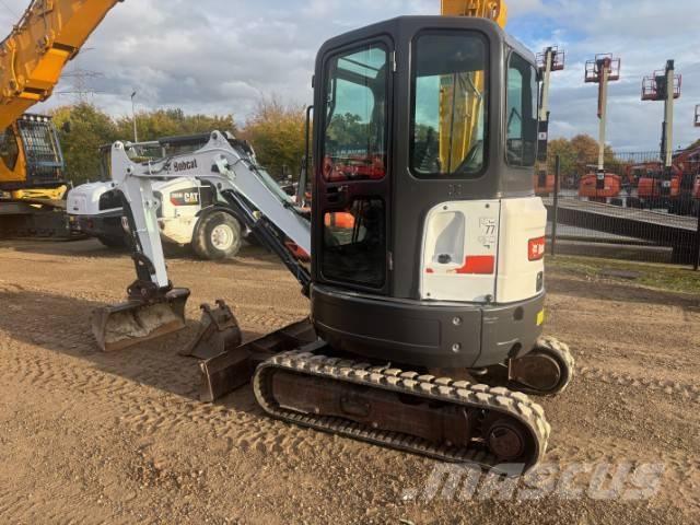 Bobcat E 25 Mini pelle < 7t