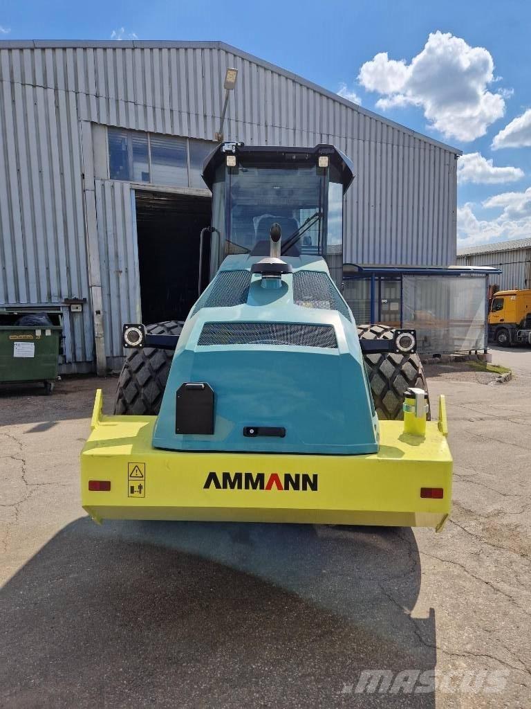 Ammann ARS 130 Rouleaux monocylindre
