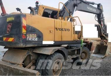 Volvo EW145BP Pelle sur pneus