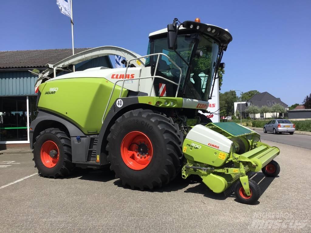 CLAAS Jaguar 960 Moissonneuse batteuse