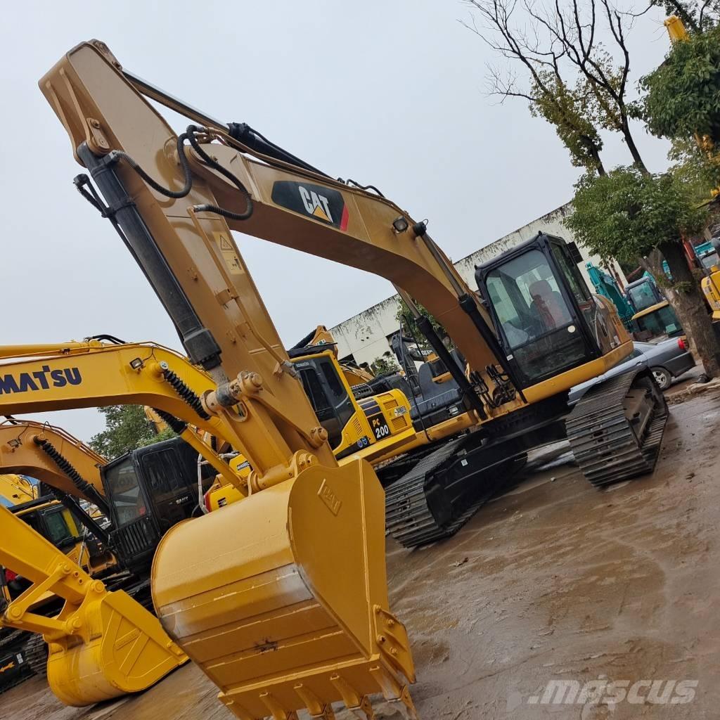 CAT 320 D L Pelle sur chenilles