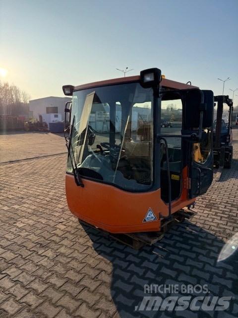 Doosan DL 420-3 CAB Cabine