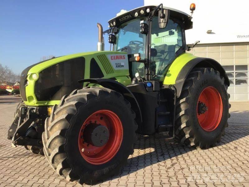 CLAAS AXION 920 Tracteur