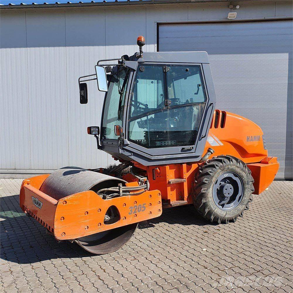 Hamm 3205 Compacteur de sol