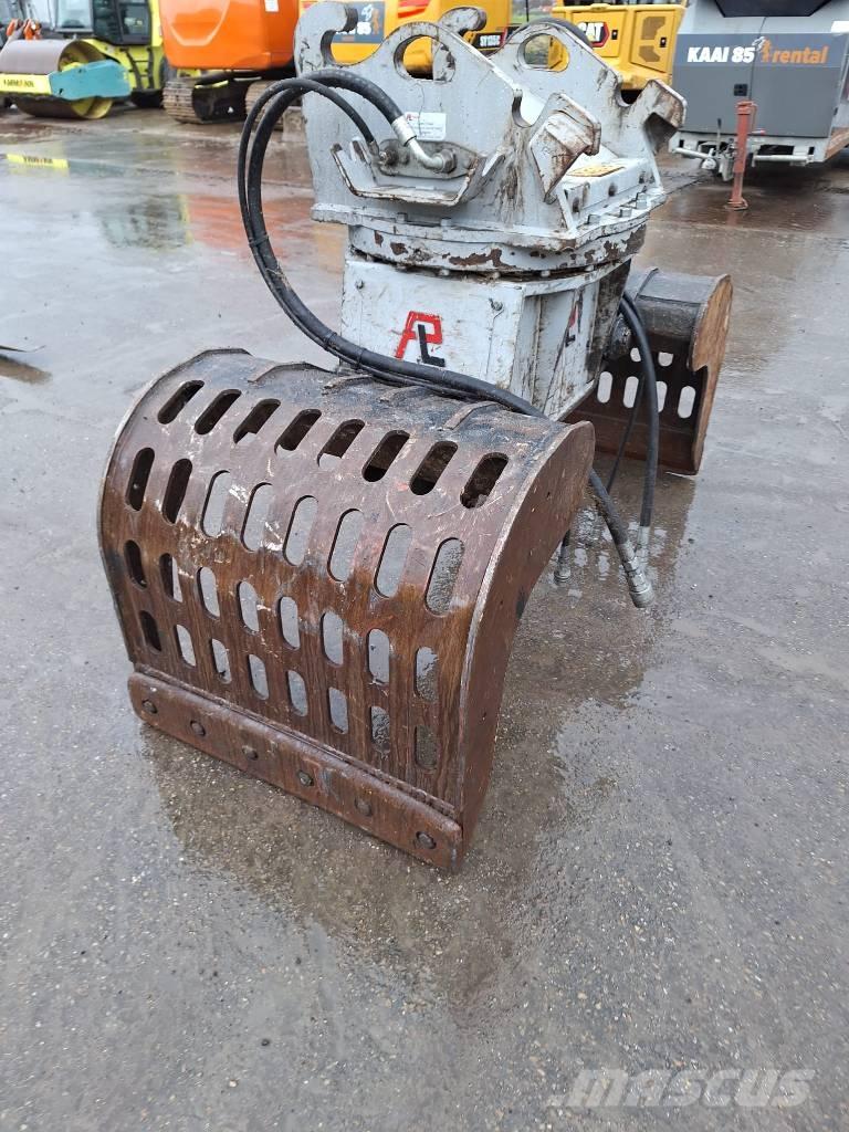 Pladdet PRG 4-700-II Grappin