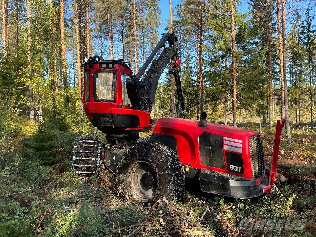 Komatsu 931-3 Abatteuse