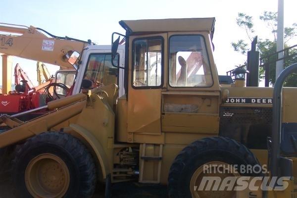 John Deere 544 BJ Chargeuse sur pneus