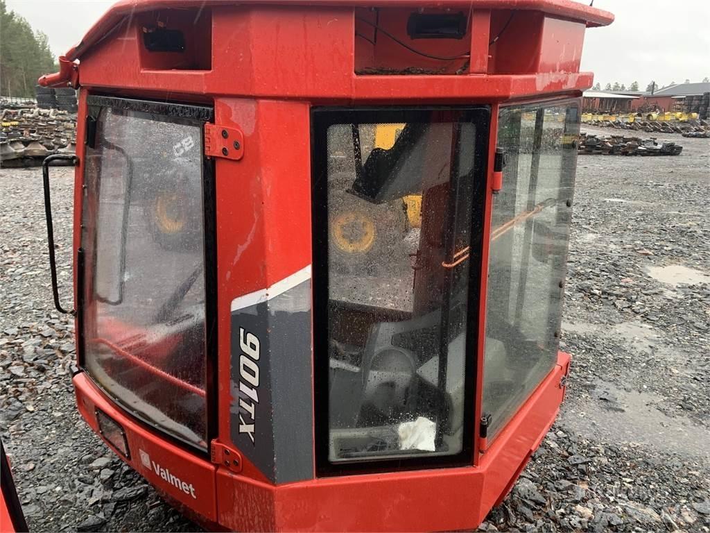 Komatsu 901TX Cabine