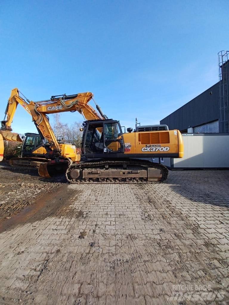 CASE CX 370 D Pelle sur chenilles