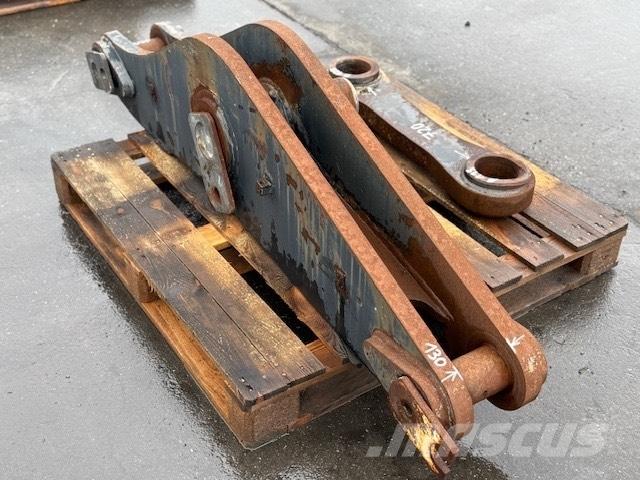 CNH BUCKET LINK Godet