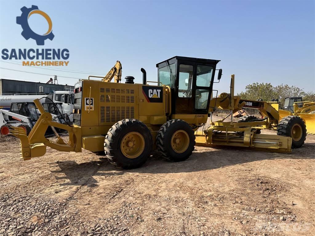 CAT 140 H Niveleuse