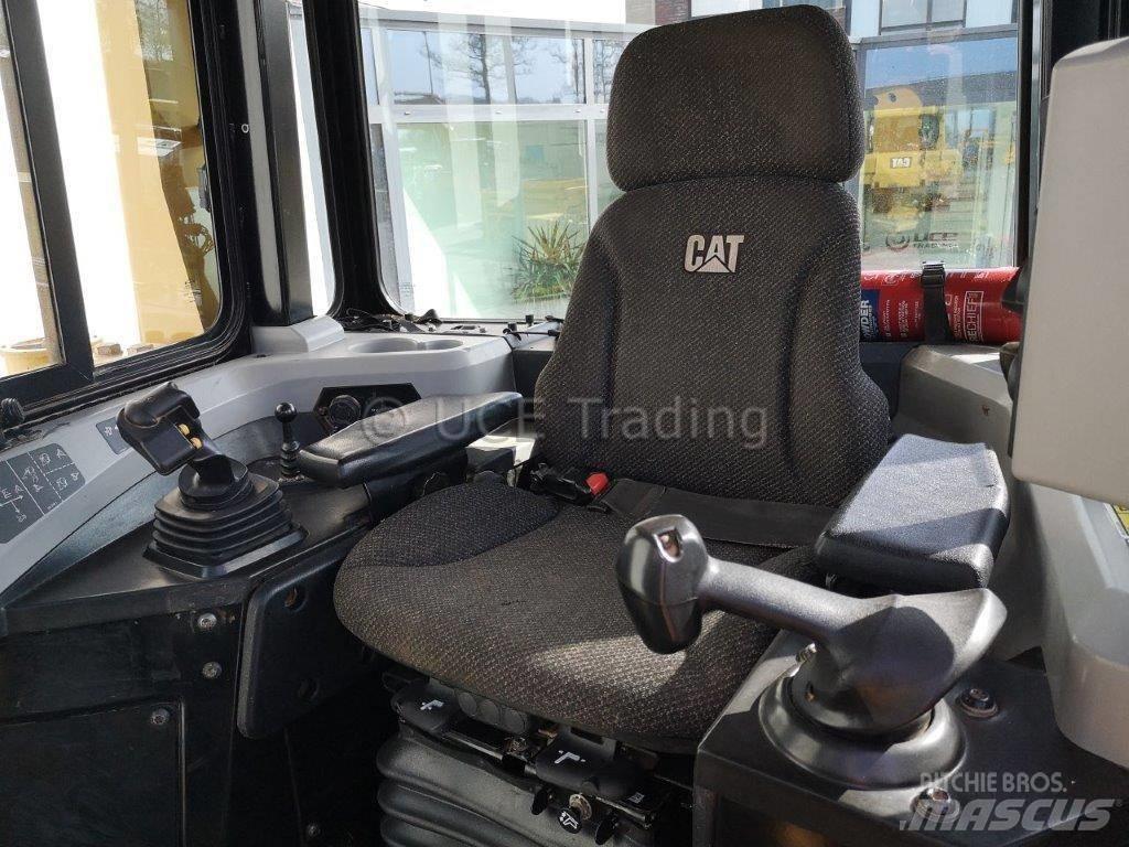 CAT D6T LGP Bouteurs sur chenilles