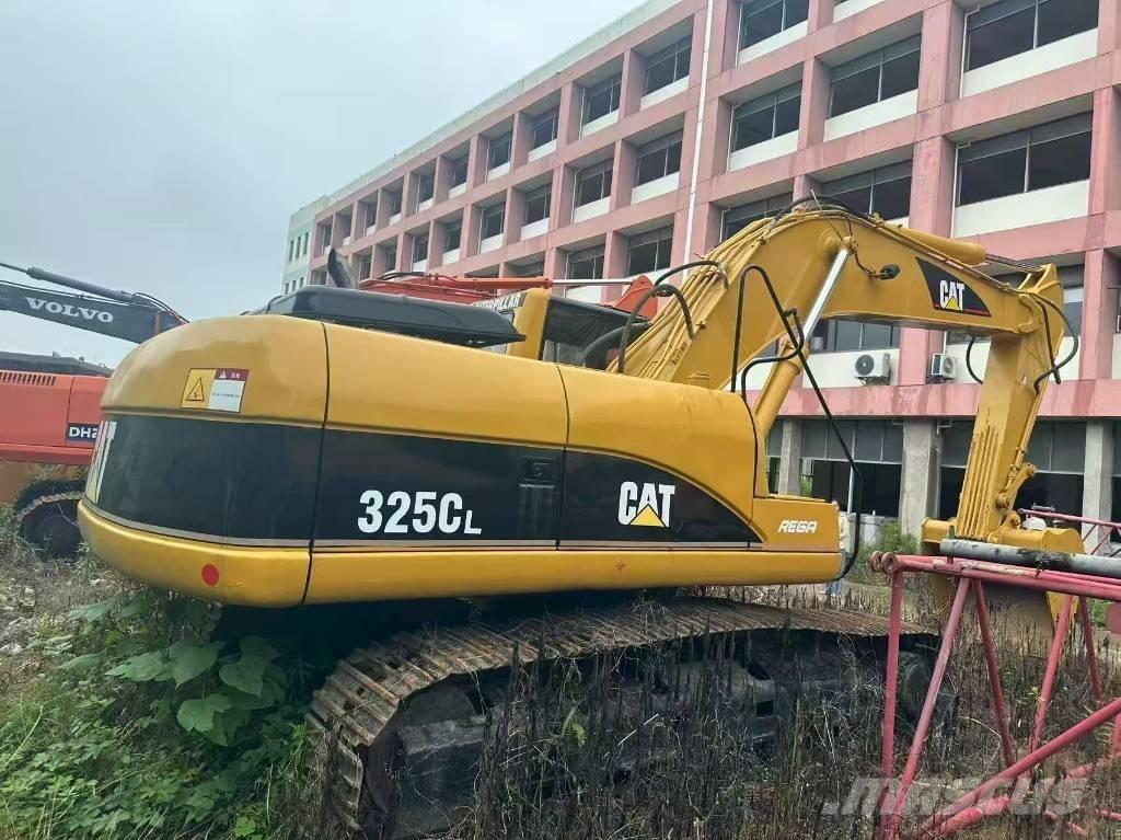 CAT 325 CL Pelle sur chenilles