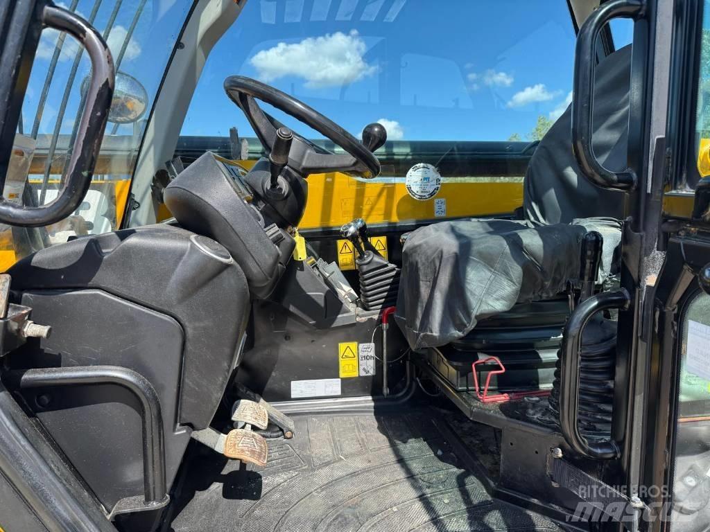 JCB 535-125 Hiviz Chariot télescopique
