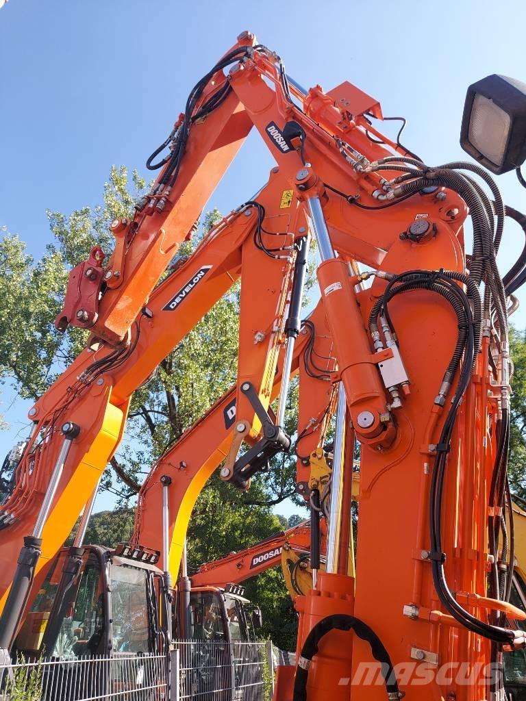 Develon DX 85 R-3 Mini pelle 7t-12t