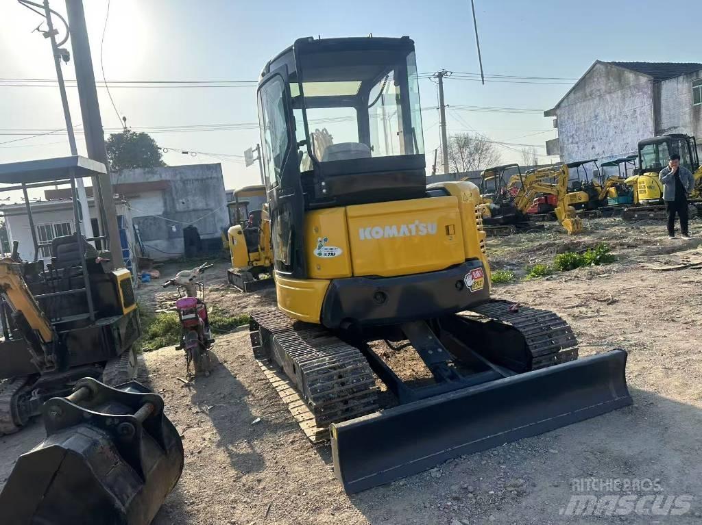 Komatsu PC 40 Pelle sur chenilles