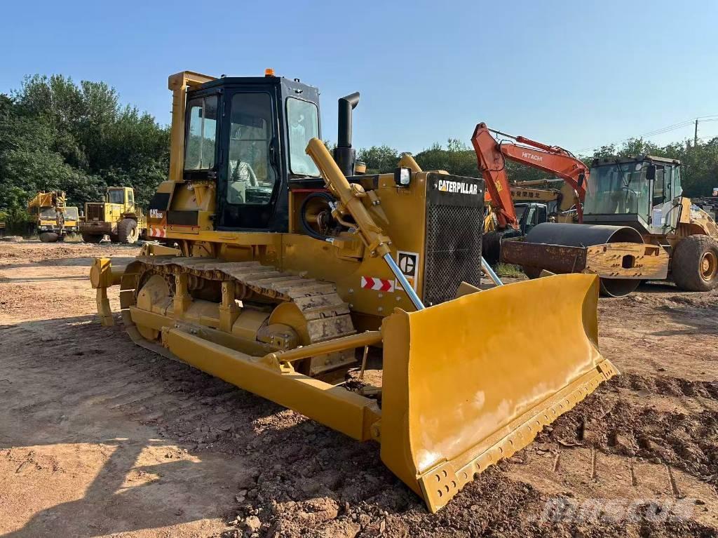 CAT D 6 G Bouteurs sur chenilles