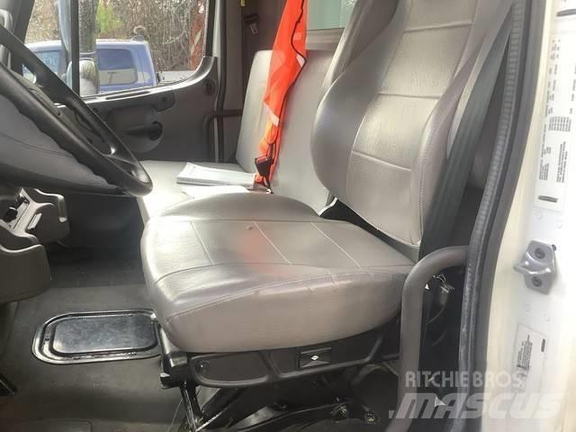 Freightliner M2 Camion Fourgon
