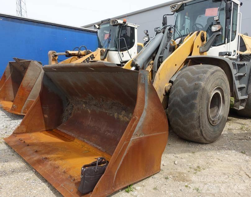 Liebherr L 566 Chargeuse sur pneus