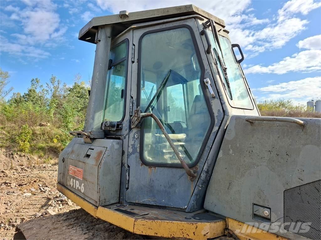 Komatsu D41P-6 Construction - Autres