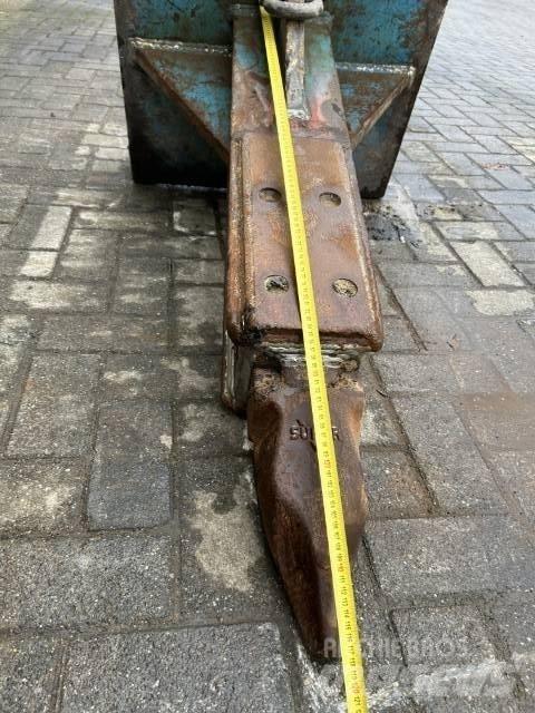  Ripper CW 30 Scarificateur