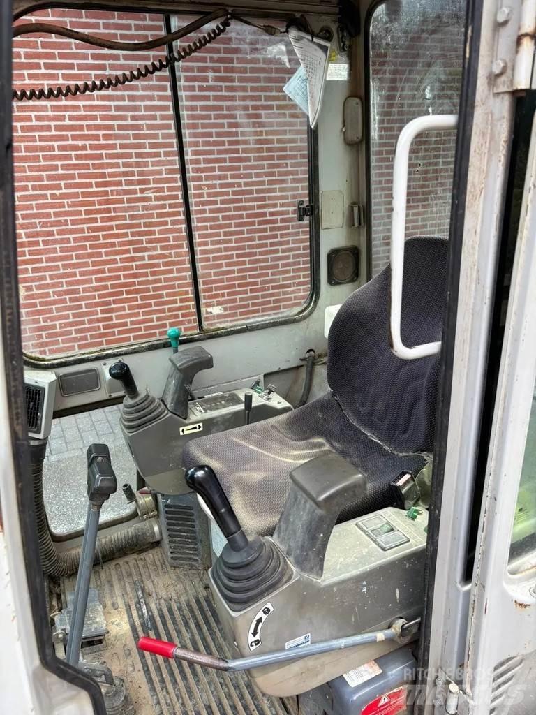 Takeuchi TB 016 Mini pelle < 7t