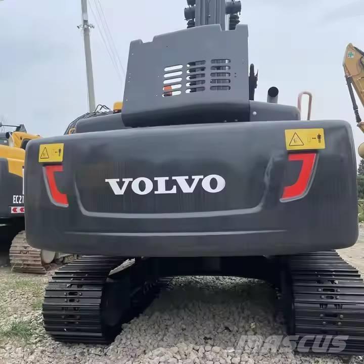 Volvo EC240D Pelle sur chenilles