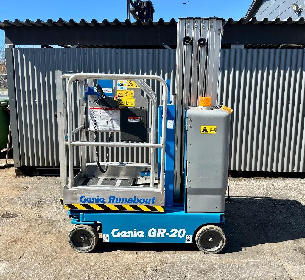 Genie GR 20 Mât vertical